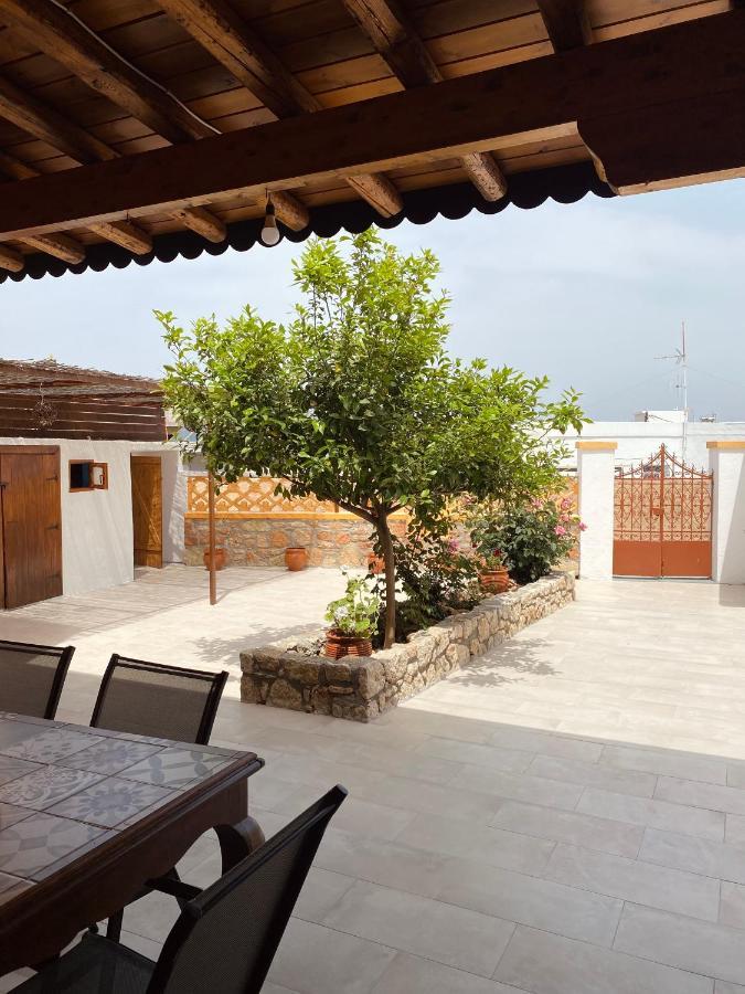 Archangelos Family House Exterior foto